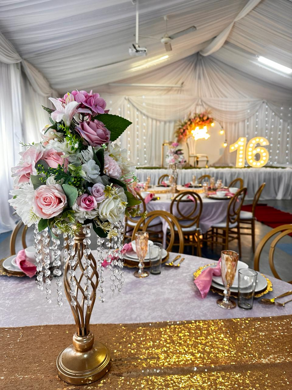 Venue hire,Mendhi, birthdays,bridal shower,full venue hire with decor and catering ,weddings