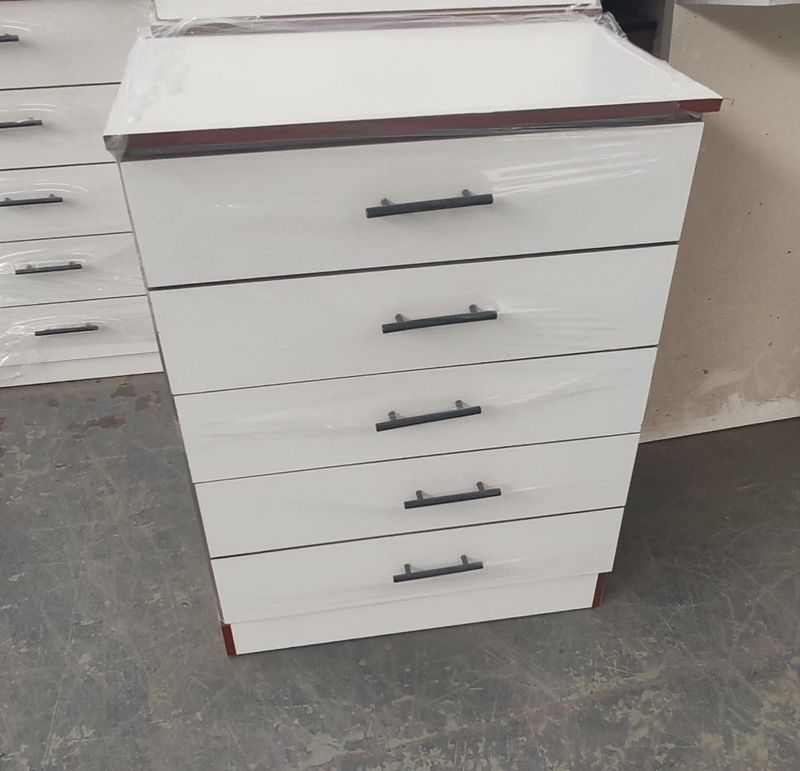 Brackenfell new chest of drawers