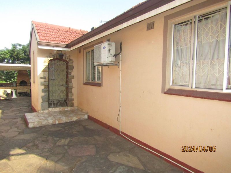 House in Umbilo For Sale