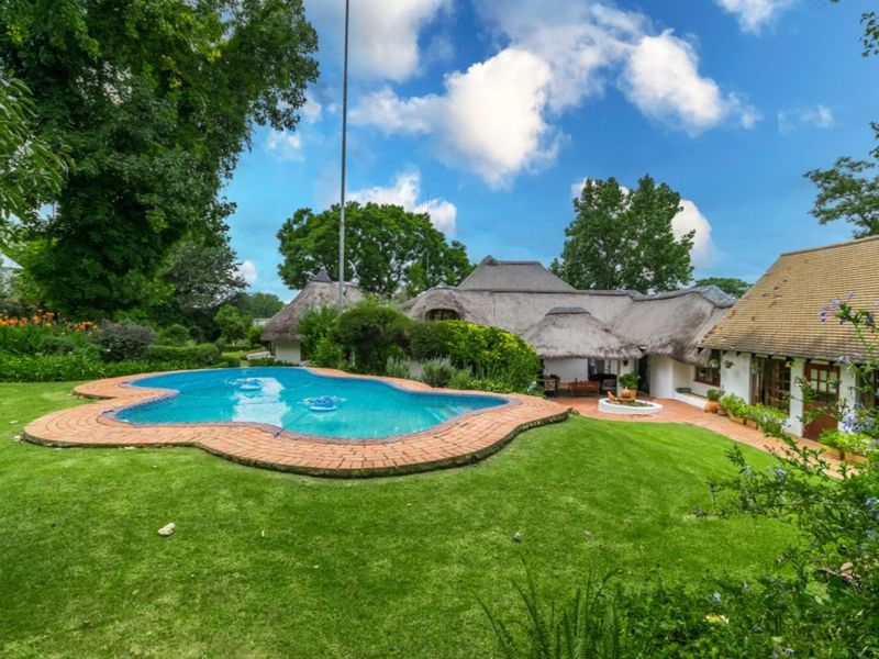 Incredible 5 Bedroom Family Home with stunning views of Sandton CDB for sale in Bryanston West!