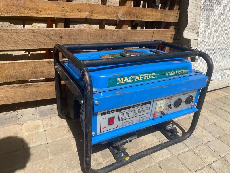 MacAfric MGENER/220 Generator