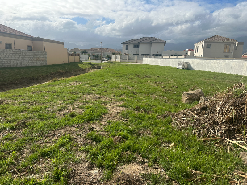 Vacant Land/ Plot for sale in Fairview Golf Estate