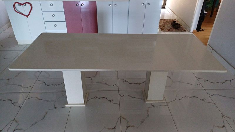 Quartz granite Table