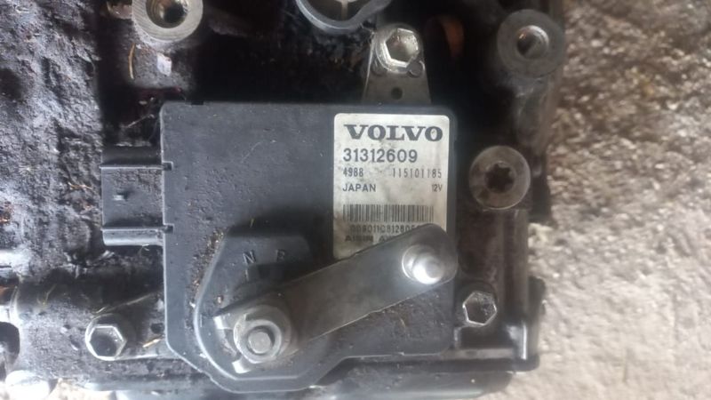 Volvo S60 T6 gearbox for sale