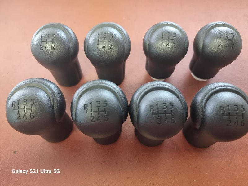 Toyota Hilux Gearknobs