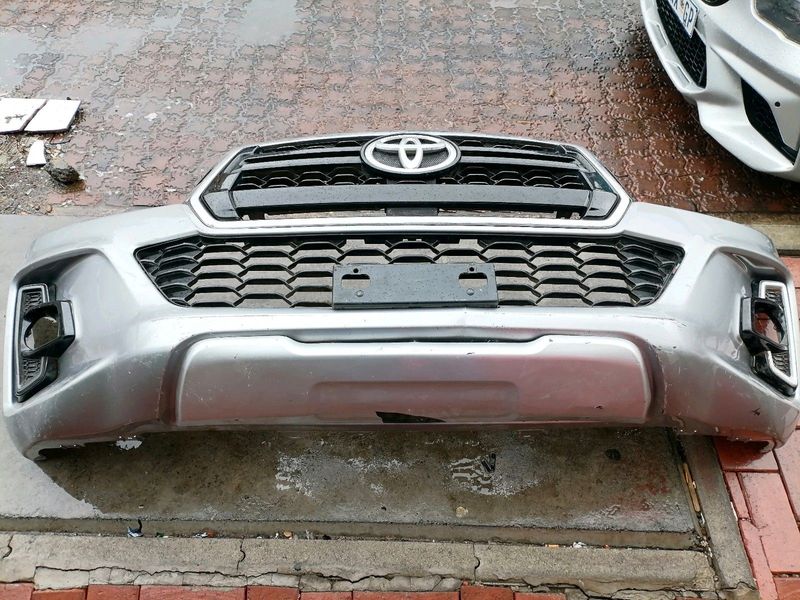 Clean Complete Bumper Toyota Hilux Gd6 Legend 50 For Sale 0718191733&#39;WhatsApp Kato Auto Spares