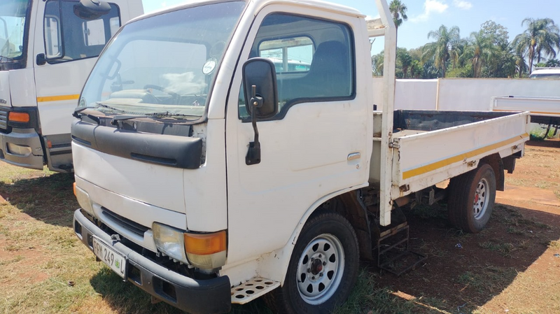 2001   NISSAN UD20 DROPSIDE TRUCK FOR SALE (T7)