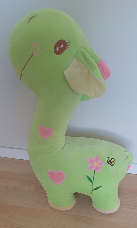 Giant Giraffe teddy,height 70cm,width 40cm..