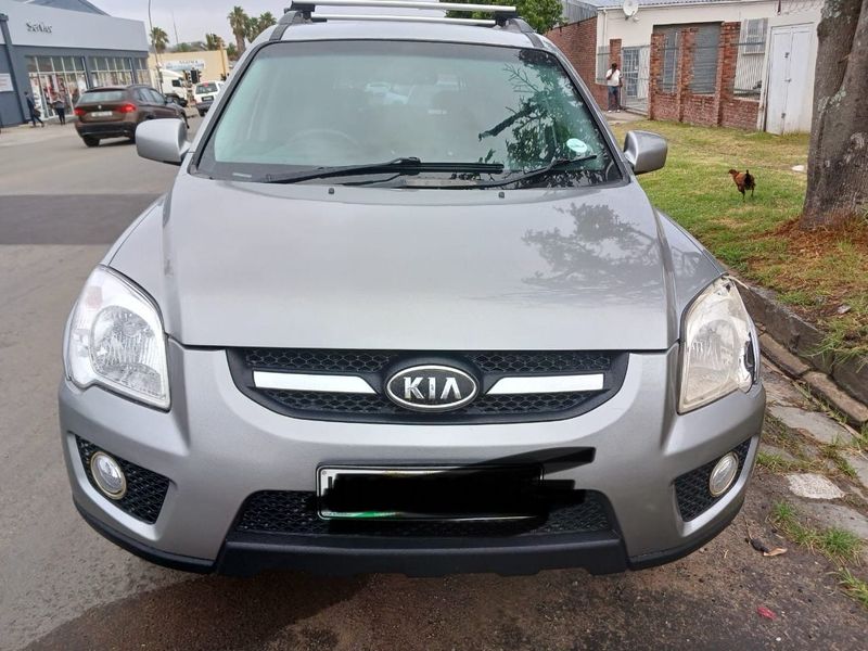 KIA Sportage stripping for parts engine gearbox body parts all available