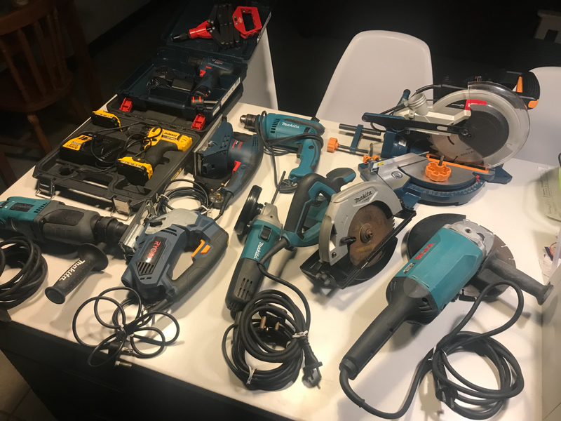 Power Tools (Makita, Bosch, Ryobi, DeWaldt)