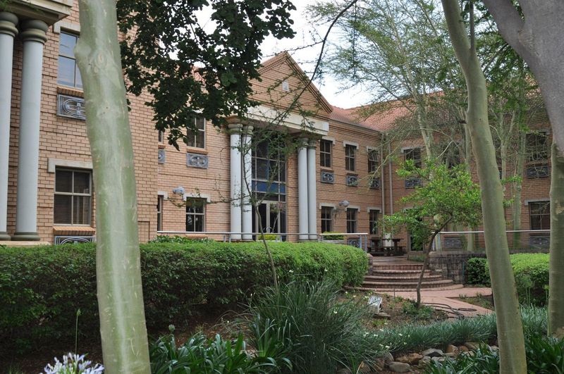 480m² Commercial To Let in Menlyn at R130.00 per m²