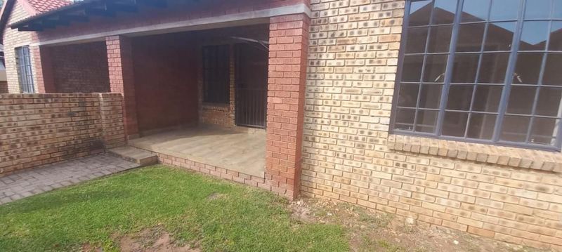 2 Bedroom townhouse to rent in Meyerton Central