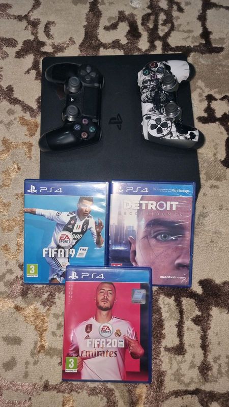 Ps4 slim 1tb with 3 games