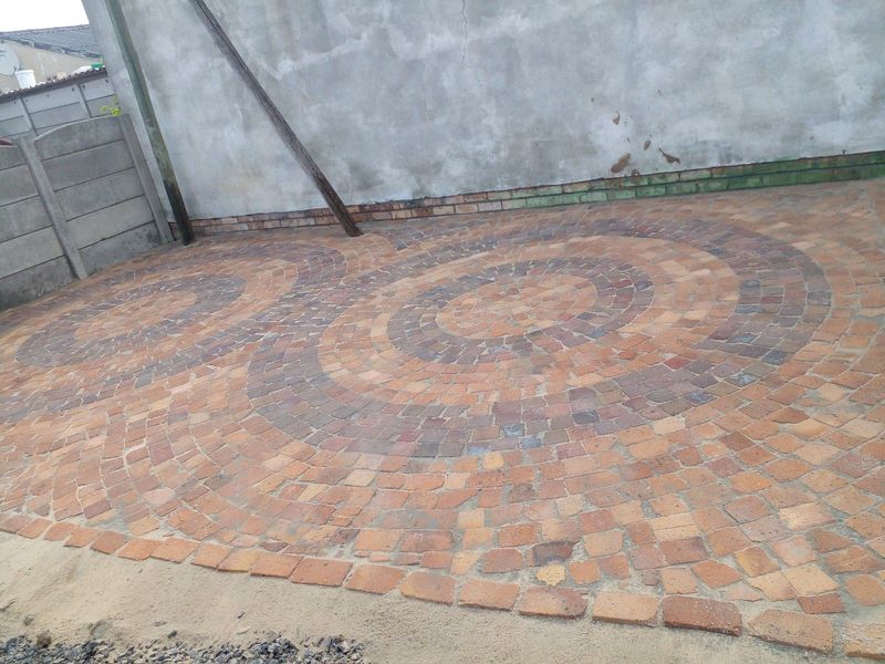 Wheatstone half brick pavers fix and supply &#64;180m2