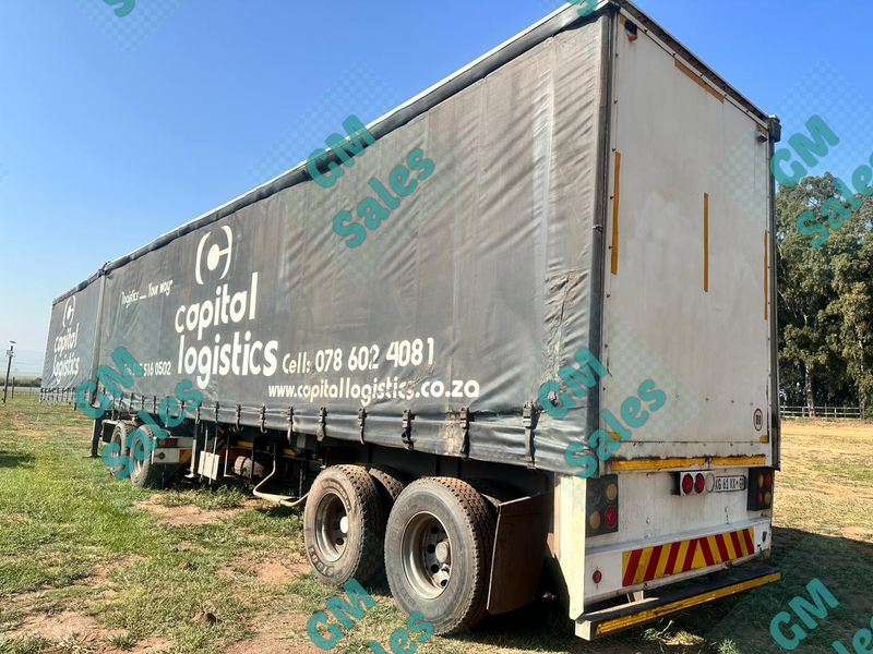&#39;2001 SA Truck Bodies Tautliner Link Trailer R250,000 excl 0825949026