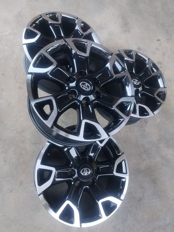 18 inch t o y o t a l e g e n d 50 magrims 6 holes a set of four on sale