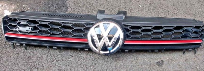 VW golf 7.5 GTi grills available