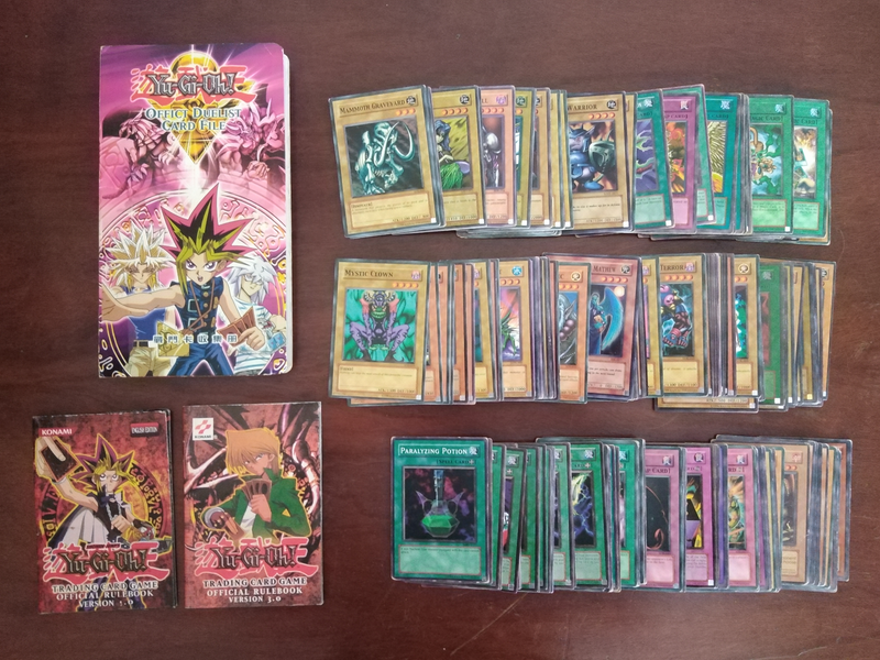 Yu-Gi-Oh! 300&#43; YuGiOh Card Collection (with Rare Cards &amp; Folder)