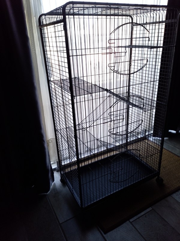 Cage for Guinea Pigs Rabbits Monkeys Chinchillas R 4600.Uitenhage