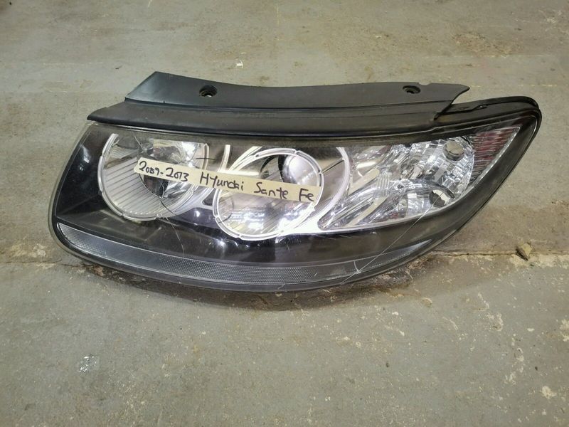 Hyundai Sante Fe headlight left side 2009-2013