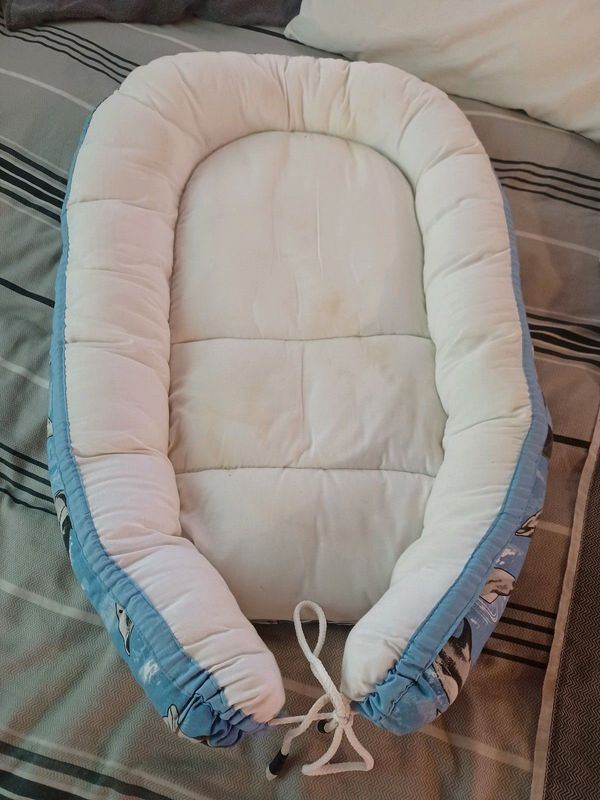 Baby nest bed R150