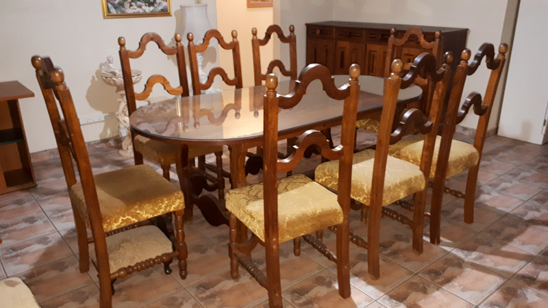 Dining room set - Kiaat 8-seater set with Buffet and side tables, also Mukwa double bed headset.
