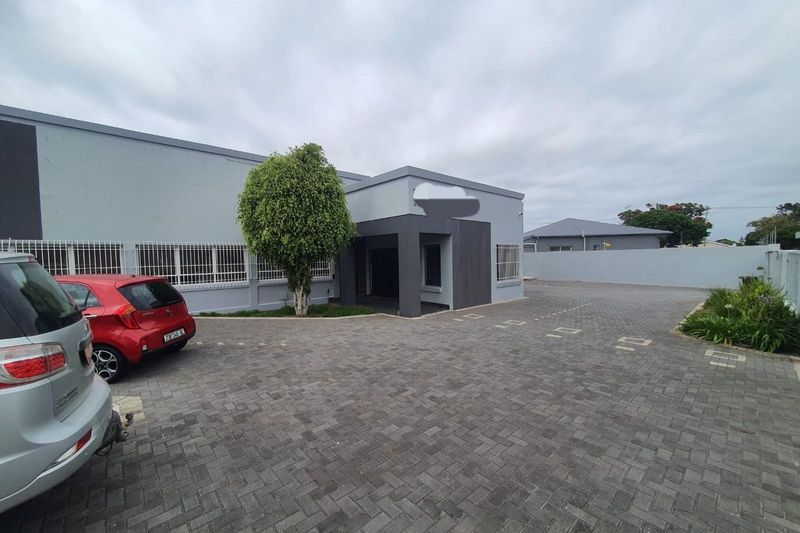 300m2 Office Space For Sale