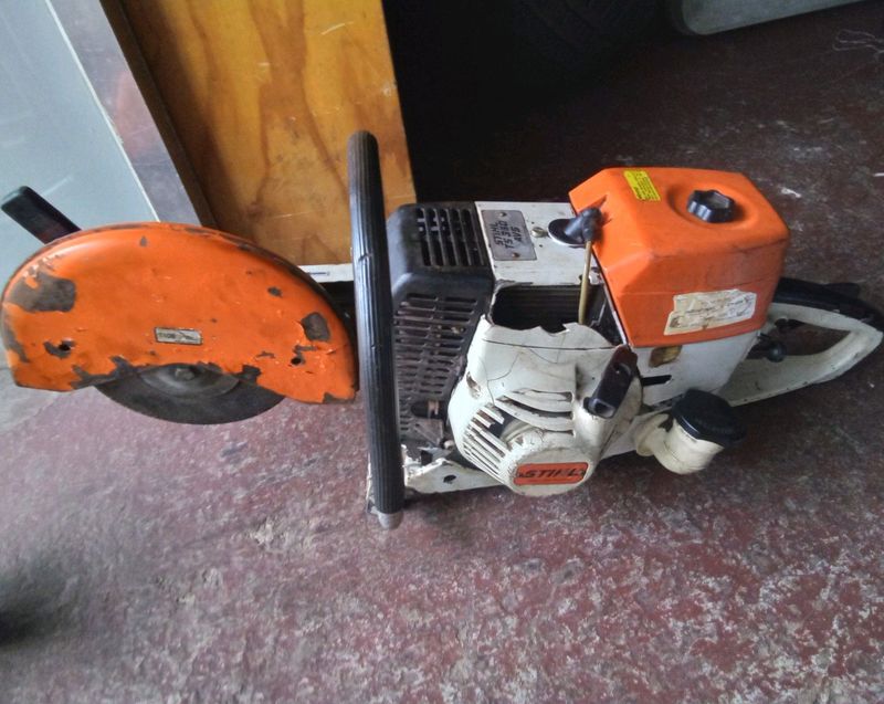 Stihl Cut Off Machine