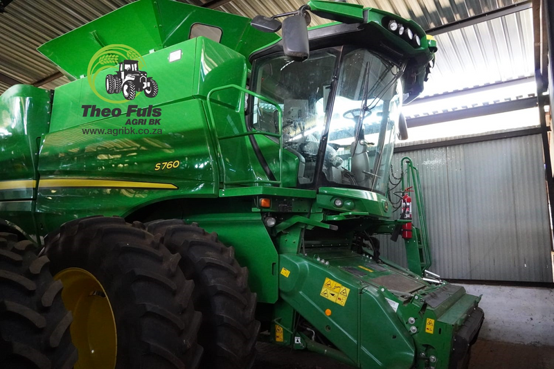 2021 John Deere S 760