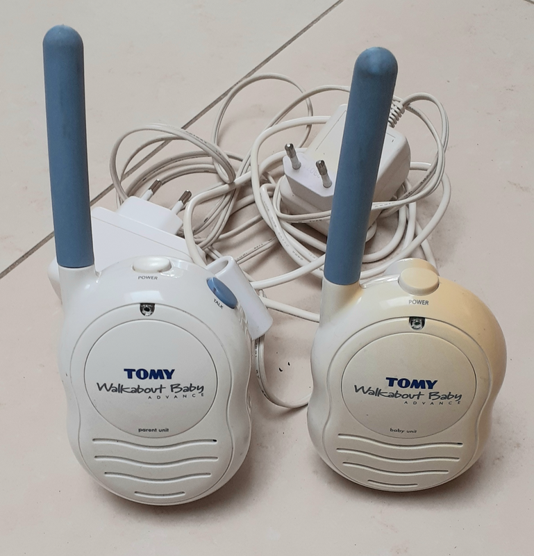 Tomy Walkabout Baby Advance. Baby and parent monitor.