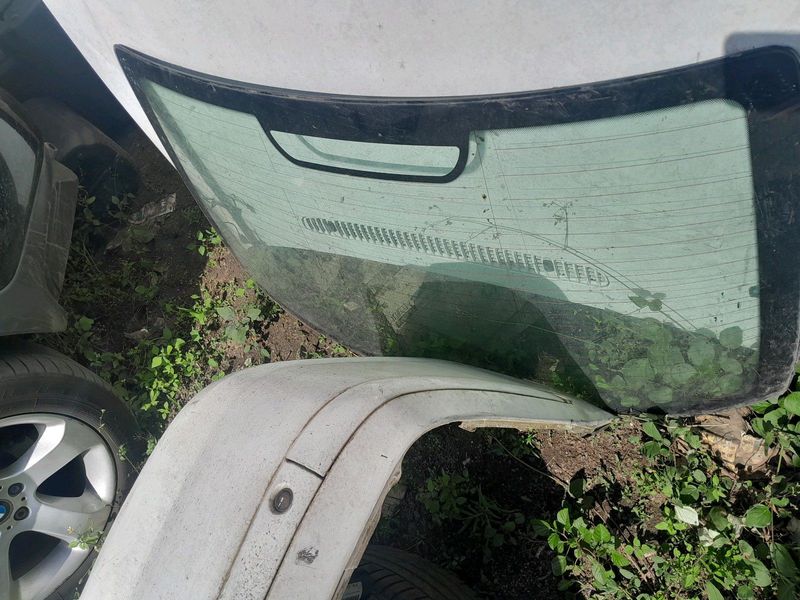 BMW E46 REAR WINDSCREEN FOR SALE