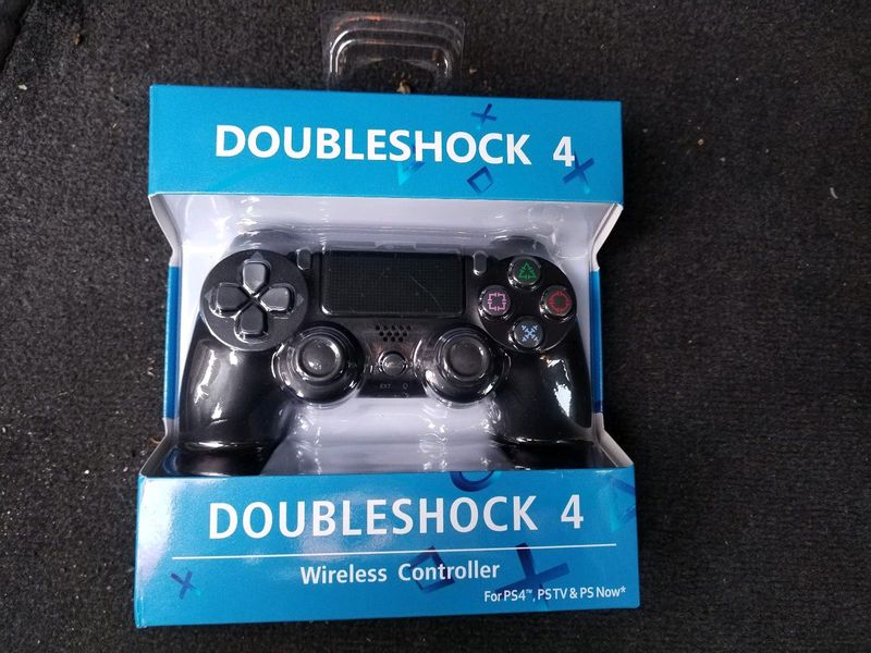 Doubleshock 4 ps4 control brand new