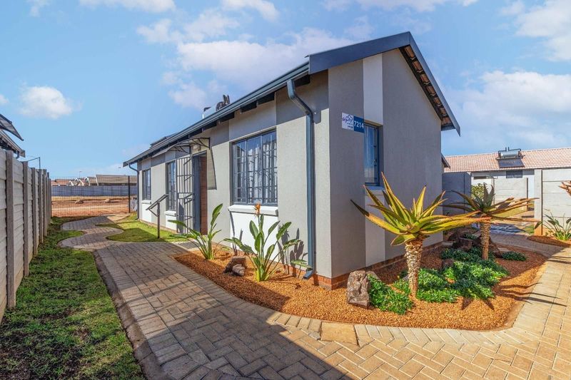 House in Leondale For Sale