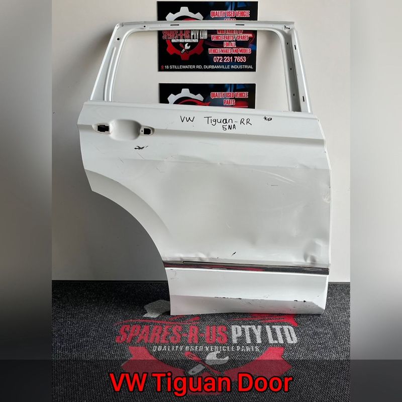 VW Tiguan Door for sale