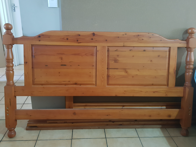 Solid Oregon king size XL bed - one of a kind