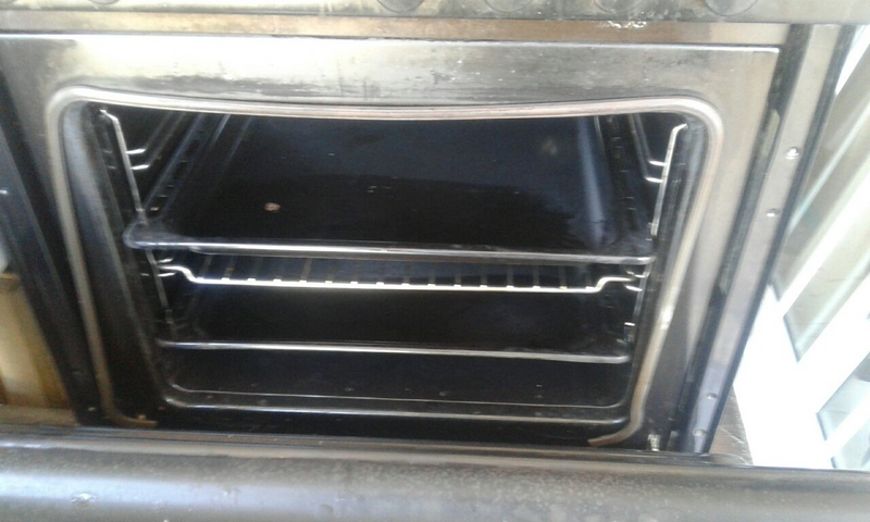 WHIRLPOOL THERMOFAN CONVENTIONAL OVEN