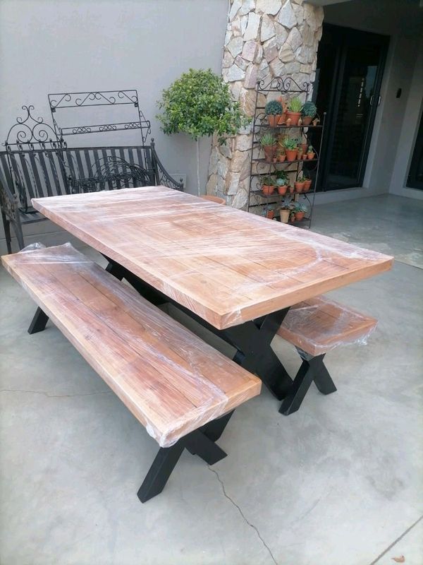 TABLES AND BENCHES INDOOR AND OUTDOOR FURNITURE DINING TABLES KITCHEN TABLESETS WOODEN TABLES.......