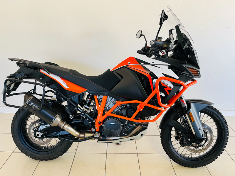 2020 KTM 1290 R Adventure - 8800km - Akrapovic silencer