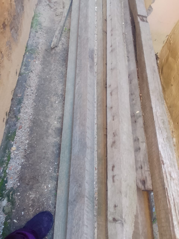 Wooden beams at R40 each (3.5m) slightly negotiable  (whatsapp 0661306688)