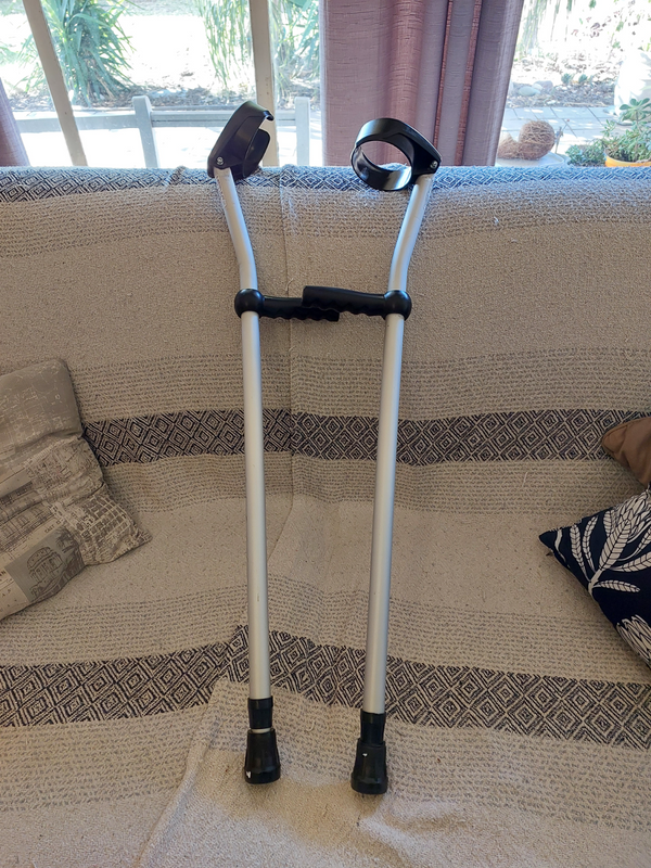 Hardly used adjustable Aluminum Forearm crutches
