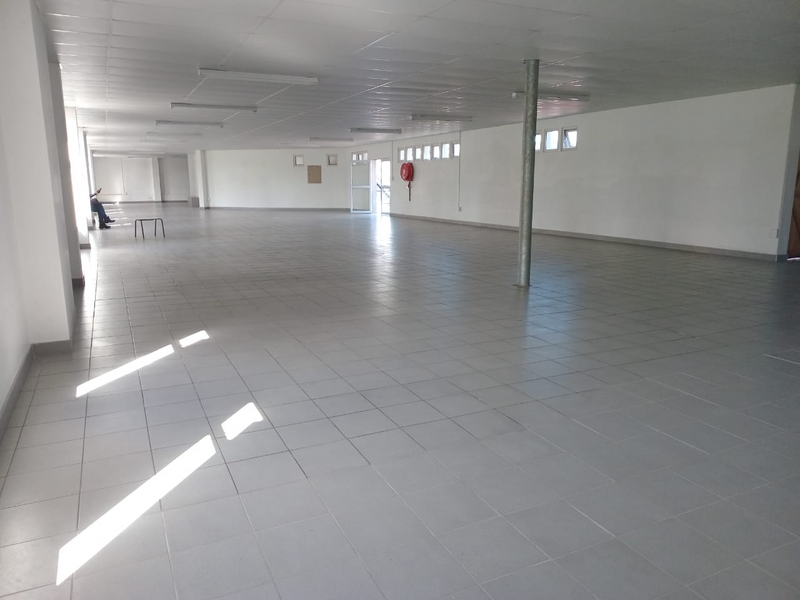 429m²  Commercial space to LET in Pinetown