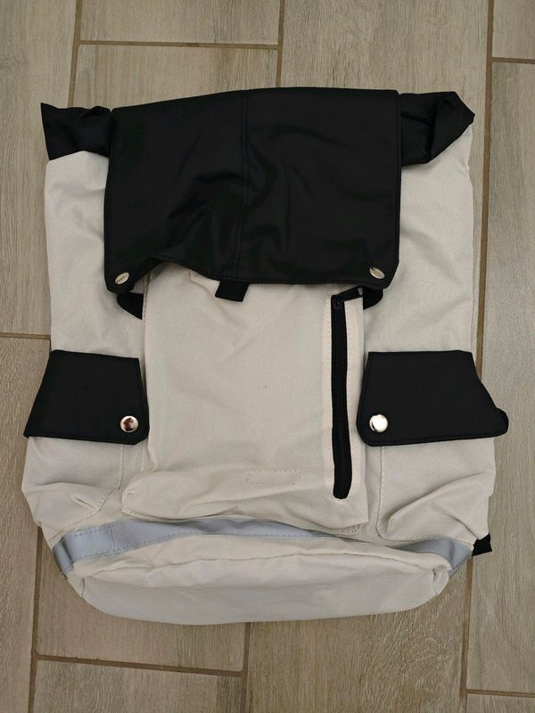 NEW 5L backpack / pc bag