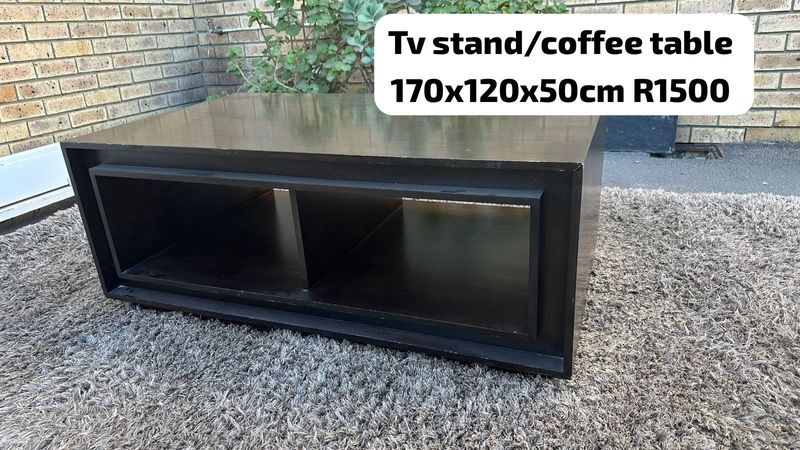 Plasma tv stand/coffee table