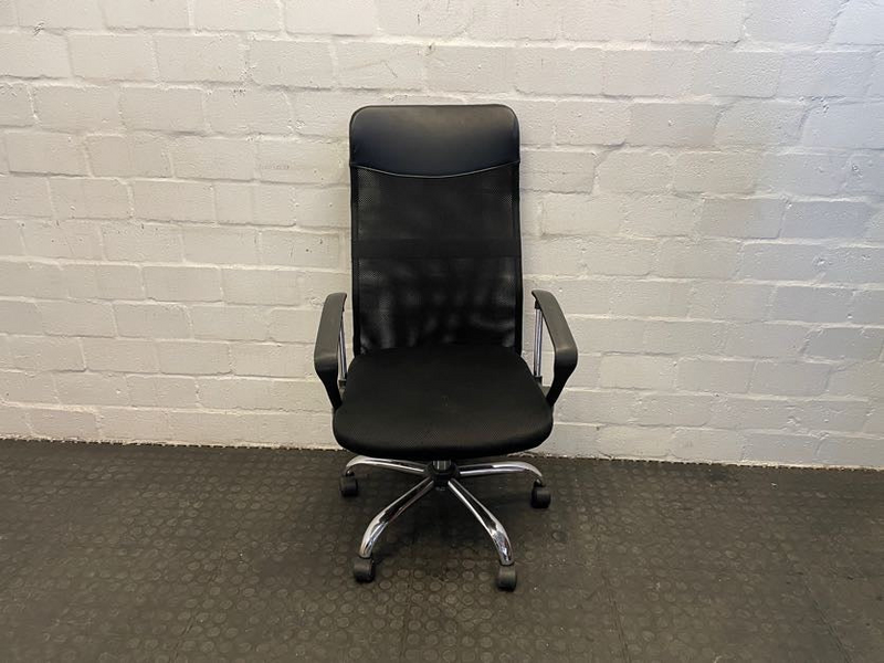 High Back Mash Office Chair (Hydraulic Faulty) - REDUCED-