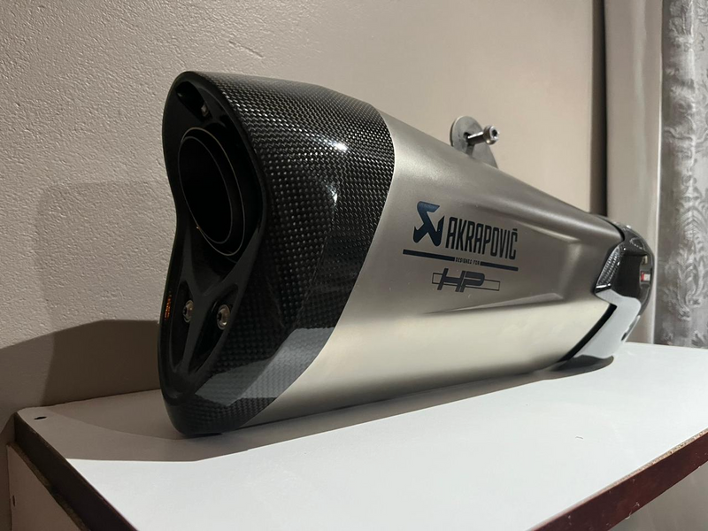 AKRAPOVIC!!! - Ad posted by dstoffels3