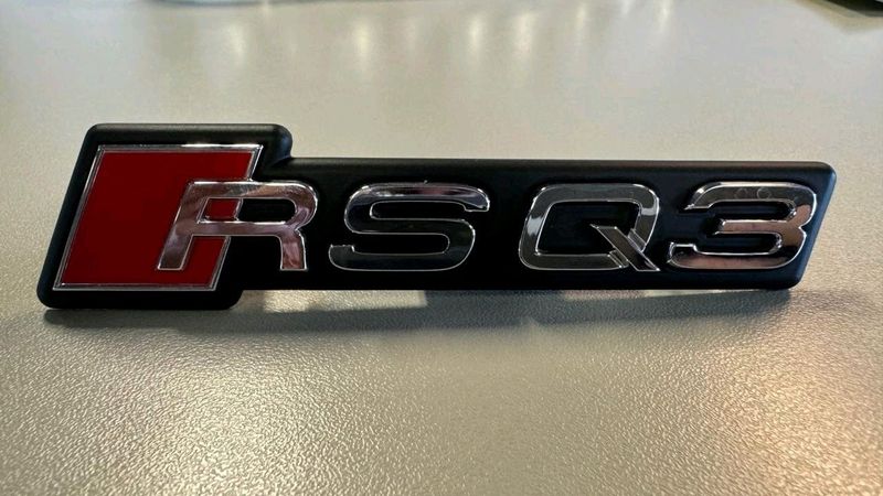 Genuine Audi R5Q3 badge
