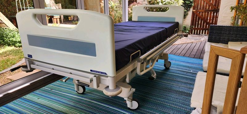 Hospital grade home care bed