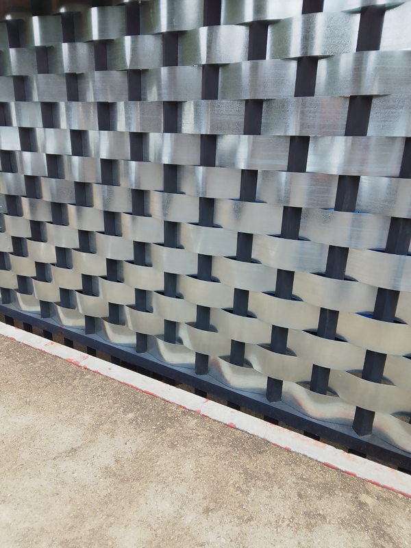 R 58 WEAVING METAL  SHEETS STRIPS INSIDE  YOUR PRESENT PALISADE  FENCING for privacy and security