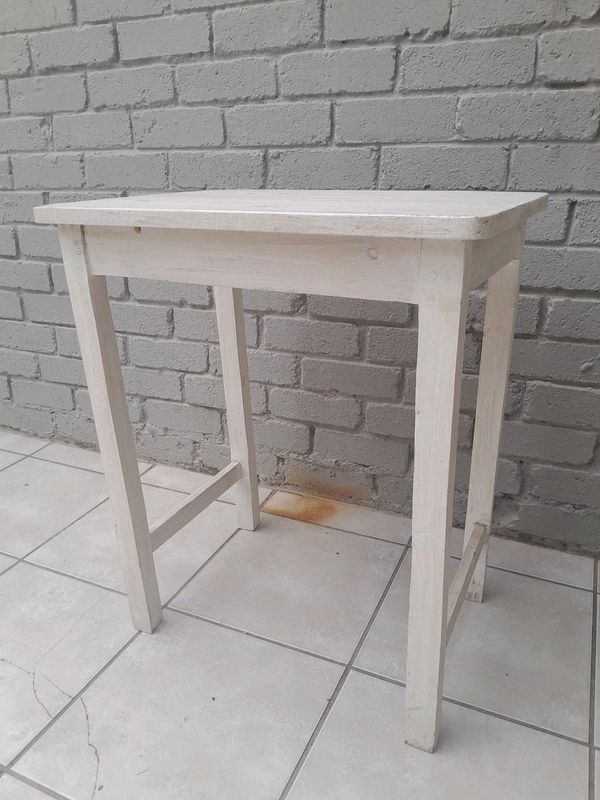 Outdoor /Indoor table