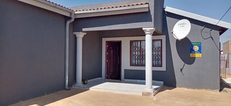 House for sale in Ratanda